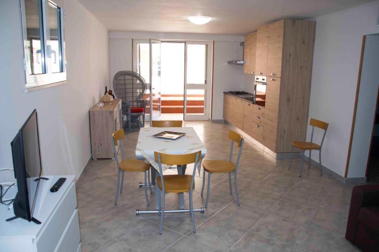 Ferienwohnung Emyhouse54 Martina Franca Exterior foto